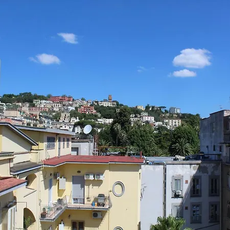 L'occhio Sul Vesuvio Con Terrazza Privata E Casa Senza Terrazza Privata 公寓 那不勒斯